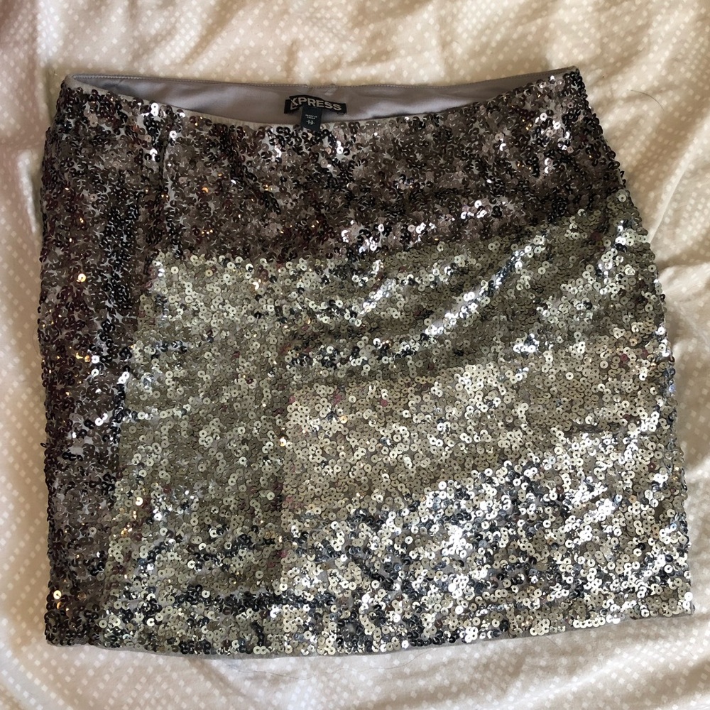 XS Express pull on Sequin Skirt